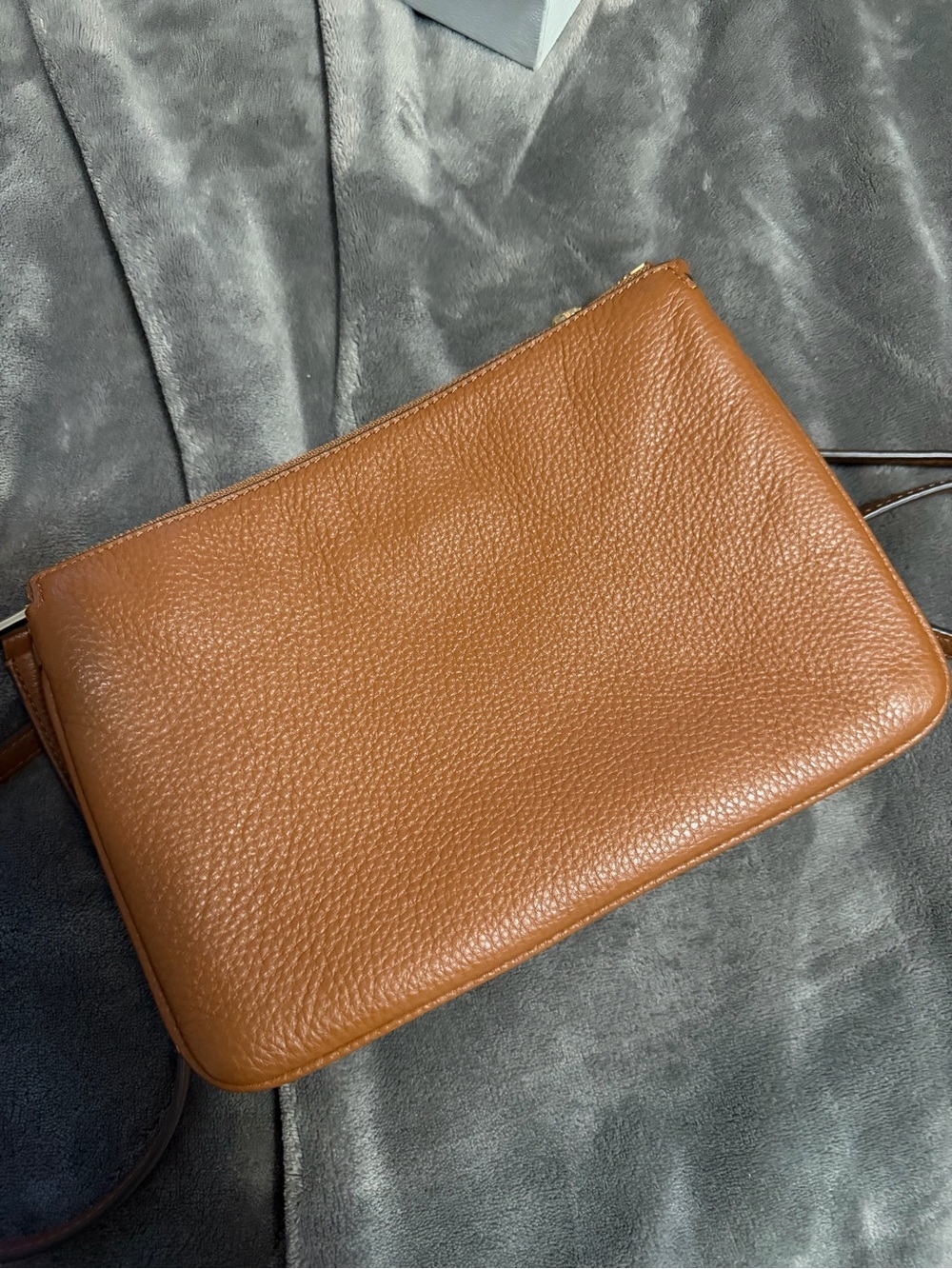 Kate Spade Jackson Triple Gusset Crossbody in Pebbled Brown - Picture 3 of 7